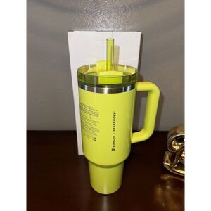 New!‎ Stanley Starbucks Exclusive 2024 Summer Lime Green Shimmer 40oz Tumbler
